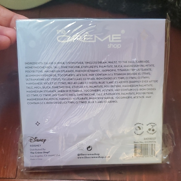 Disney Princess Midnight Rush 9 Color Palette - Picture 2 of 3